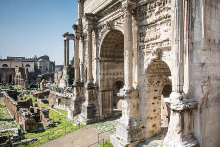 view of the tuins in the roman forum during a sunny dayの写真素材