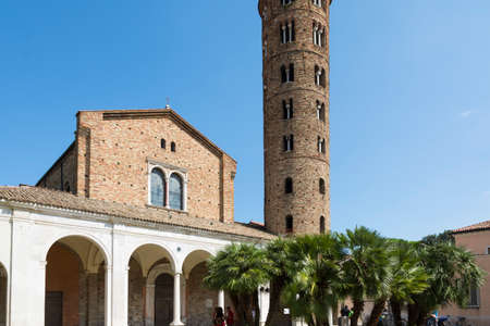 Ravenna,Italy-august 21,2015:people visit the San Appollinare nuovo church in Ravenna-Italy,during a cloudy day .のeditorial素材