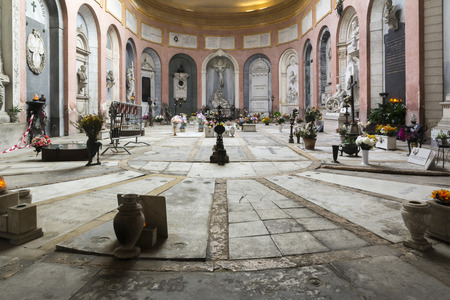 Bologna,Italy-december 7,2016:Arcade inside the monumental cemetery of the Certosa di Bologna during a sunny day.のeditorial素材