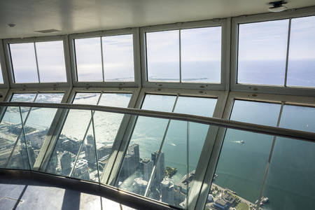 Toronto,Canada-august 2,2015:panoramic windows on the top of Cn tower during a sunny day.のeditorial素材