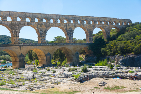 Remoulins , France - august 12, 2016: People Pont du Gard Roman aqueductのeditorial素材