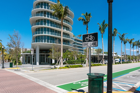 Miami,USA-march 15,2018:walking around the streets of Miami during a sunny dayのeditorial素材