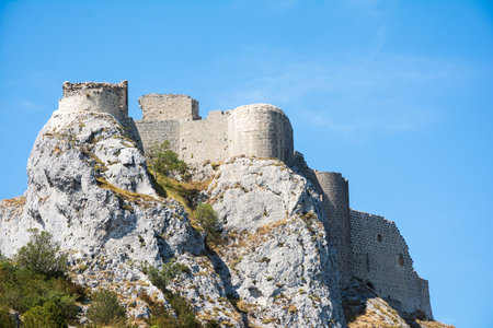 Duilhac-sous-Peyrepertuse, France-august 16,2016: view of the Cathar castle of Pyrepertuse during a sunny dayのeditorial素材