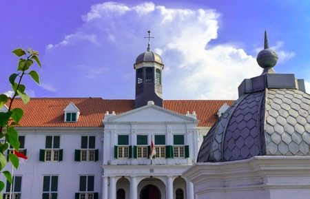 Historical building which was the former City Hall of Batavia from 16th century era. Built in 1710, this building was the administrative headquarters of the Dutch East India Company, and later of the Dutch Colonial Government until 1913. Now functioned asのeditorial素材