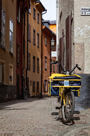 Postman's Bike  Gamla Stan, Stockholm, Swedenのeditorial素材