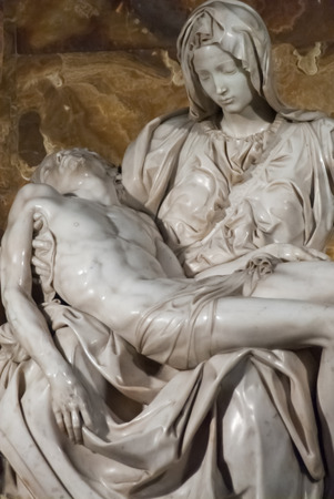 ROME-SEP 29: Michelangelos Pieta in saint Peters Cathedralのeditorial素材