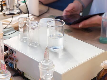 Tests for the determination of nitrates in the fruit crop. Chemical experiments.