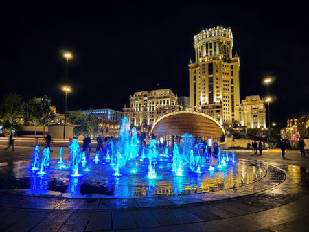 Moscow, Russia - September, 27, 2023: Bright night Moscow. Singing fountain on Paveletskaya square.のeditorial素材