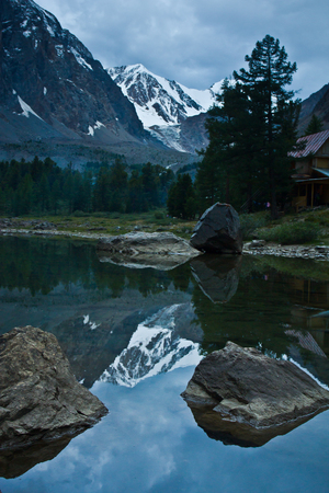 Beautifull valley with view to mountains and   lake in Altaj, Russia  at the summerの写真素材