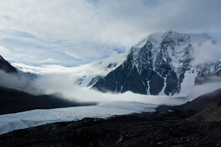 Beautifull valley with view to snow mountains  in Altaj, Russia  at the summerの写真素材