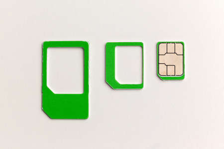 Comparison of the sizes of different sim cards