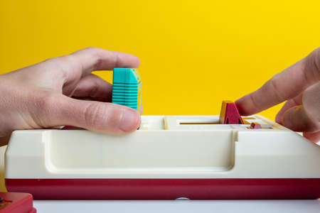 insert cartridge in game console