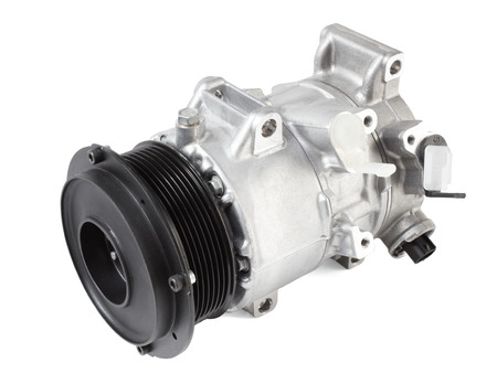 different air conditioning compressor for different car enginesの写真素材
