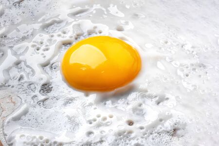 Photo background of close up fried eggの写真素材