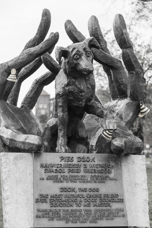 KRAKOV, POLAND - NOVEMBER 01, 2017: Monument to the dog Dzok - a monument in Krakow dedicated to the male Dzok, who during the year was waiting for his master, who died at the Grunwald roundaboutのeditorial素材