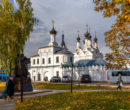 Murom, Russia - The Holy Annunciation Monastery on a sunny autumn day in Muromのeditorial素材