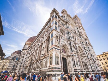 Firenze, Italy - May 29, 2017 - View of the tourists in front of Santa Maria del Fiore cathedralのeditorial素材