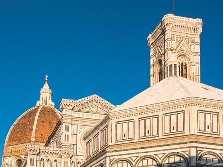 Sunset light in Santa Maria del Fiore cathedral in Firenzeのeditorial素材