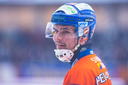 STOCKHOLM, SWEDEN, JAN 22: Closeup of Samuli Helavouri at the bandy game between Hammarby and Bollnas. Hammarby won with 6-1 at Zinkensdammのeditorial素材