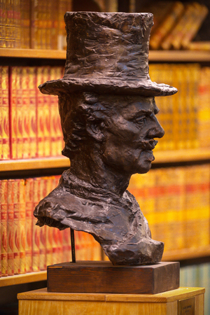 STOCKHOLM, SWEDEN - APRIL 22, 2017: Sculpture of writer August Strindberg at the rotunda in Stockholm Stadsbibliotek or Public Library. The building is from 1928 and the architect is Gunnar Asplundのeditorial素材