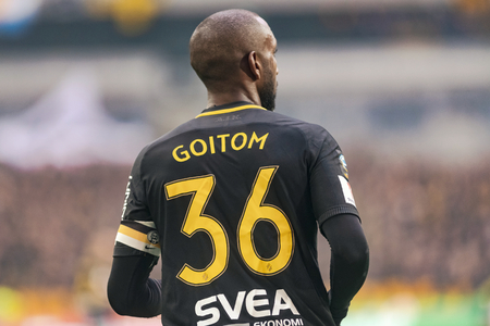 STOCKHOLM, SWEDEN - OCT 21, 2018: Djurgardens IF (DIF) vs AIK at Tele2 arena in Stockholm. Final result 0-0のeditorial素材