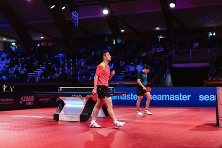 STOCKHOLM, SWEDEN - NOV 3, 2018: Zhendong Fan (CHI) vs Jingkun Liang (CHI) at the table tennis tournament SOC at the arena Eriksdalshallen in Stockholm.のeditorial素材