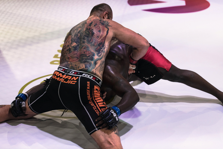 ALVSJO, SWEDEN - DEC 1, 2018: Fight between Irman Smajic (SWE) vs Malik Jahmaze (SWE) at the Superior Challenge 18. Smajic wonのeditorial素材