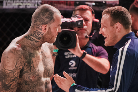 STOCKHOLM, SWEDEN, DEC 7, 2019: Superior challenge 20 between Kenneth Bergh (NOR) and David Marcina (AUS). Bergh won and coach Jack Joker Hermansson is happy.のeditorial素材