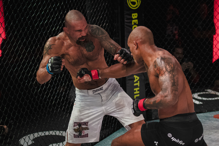 STOCKHOLM, SWEDEN, DEC 7, 2019: Superior challenge 20 between Nico Musoke (SWE) and Marcelo Alfaya (BRA). Musoke won.のeditorial素材