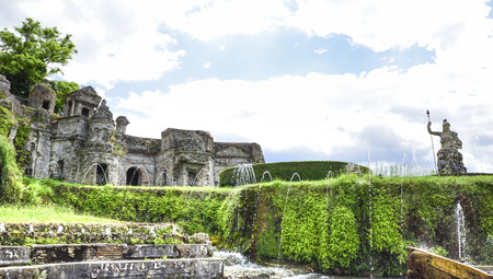The fountain that depicts Rome victorious in the famous gardens of Villa D 'Este, near Rome, Italy. In the garden there are about fifty fountainsのeditorial素材