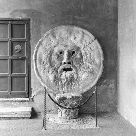 is an image, carved from Pavonazzo marble, of a man-like face, located in the portico of the church of Santa Maria in Cosmedin in Rome, Italy. The most famous characteristic of the Mouth, however, is its role as a lie detector. Starting from the Middle Agのeditorial素材