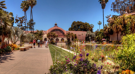 San Diego, CA, USA - May 20, 2017: Beautiful Botanical Garden building with pond in front at the Balboa Park in San Diego. Editorial use.のeditorial素材