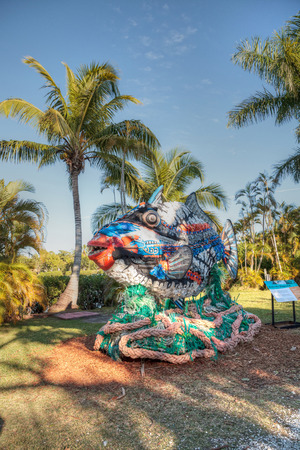 Naples, Florida, USA â December 23, 2018: Rufus the Triggerfish Sculpture made of garbage found in the ocean as part of the Washed Ashore art exhibit and environmental movement showcased at the Naples Zoo.のeditorial素材