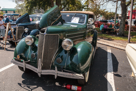 Naples, Florida, USA â March 23,2019: Green 1936 Ford Convertible Sedan  at the 32nd Annual Naples Depot Classic Car Show in Naples, Florida. Editorial only.のeditorial素材