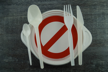 Europe bans plastic straws and tableware because of microplastic in the oceans