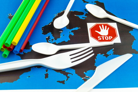 Europe bans straws and plastic tableware because of microplastics in the oceansの写真素材