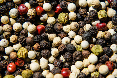 a bunch of dried peppercorns