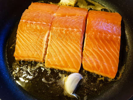 grilled salmon with herbs and spices