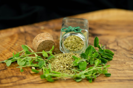 <p>oregano origanum vulgar delicious kitchen herbs</p>の写真素材