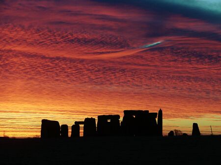 Stonehenge this shot was taken on 11/12/07 showing a fantastic Sunrise                               の写真素材