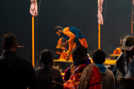 12/17/2019, Varanasi, India. The sacred religious ceremony of Arati. Night.のeditorial素材