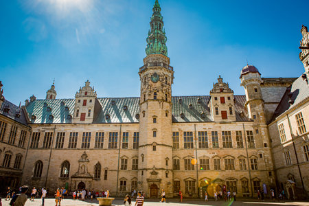 ELSINORE, DENMARK â 3 AUG 2018: Tourists at the castle yard of Kronborg castle in Elsingore (HelsingÃ¸r), Denmark.のeditorial素材