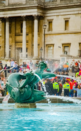 The fountain at the Trafalgar Square in London, UKのeditorial素材