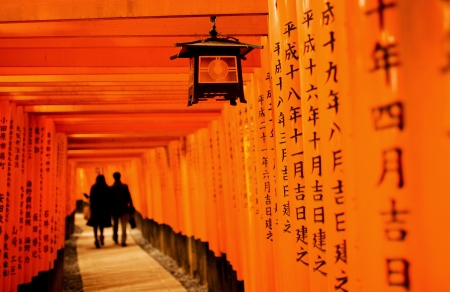 Inside the tunnel of Japanese Torii Gates at Fushimi Inari Taisha , Kyoto Japan のeditorial素材
