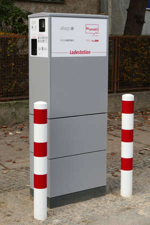 Berlin, Germany, November 28, 2020, charging station for electric cars in Kreuzbergのeditorial素材