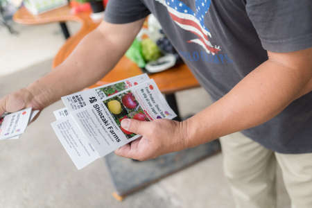 Iiyama, Nagano / JAPAN - SEPTEMBER 2, 2018: Shiozaki farm has been growing fruit for four generations, and specializes in visitor-oriented grape and apple picking.のeditorial素材
