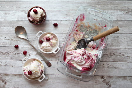 Homade berry icream fresh out of the freezerの写真素材