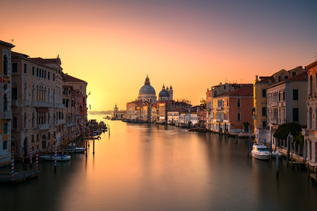 Venice grand canal view, Santa Maria della Salute church landmark at sunrise. Italy, Europe.のeditorial素材