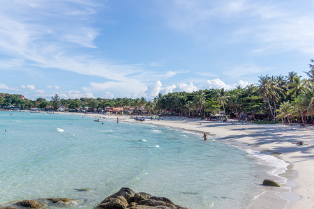 Full moon party beach with crystal clear water,  Haad Rin, Koh Phangan, Thailand - May 5, 2016のeditorial素材