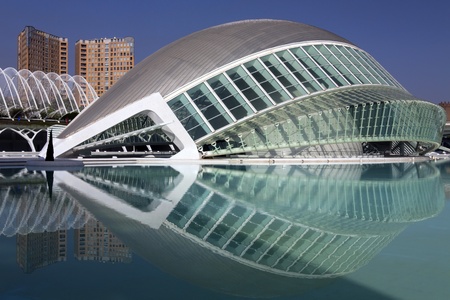 The futuristic architecture of the Ciutat-de-les-Arts-i-de-les-Ciencies (City of Arts & Sciences) the the city of Valencia in the Pais Valenciano region of eastern Spain. This building is the Hemisferic.のeditorial素材